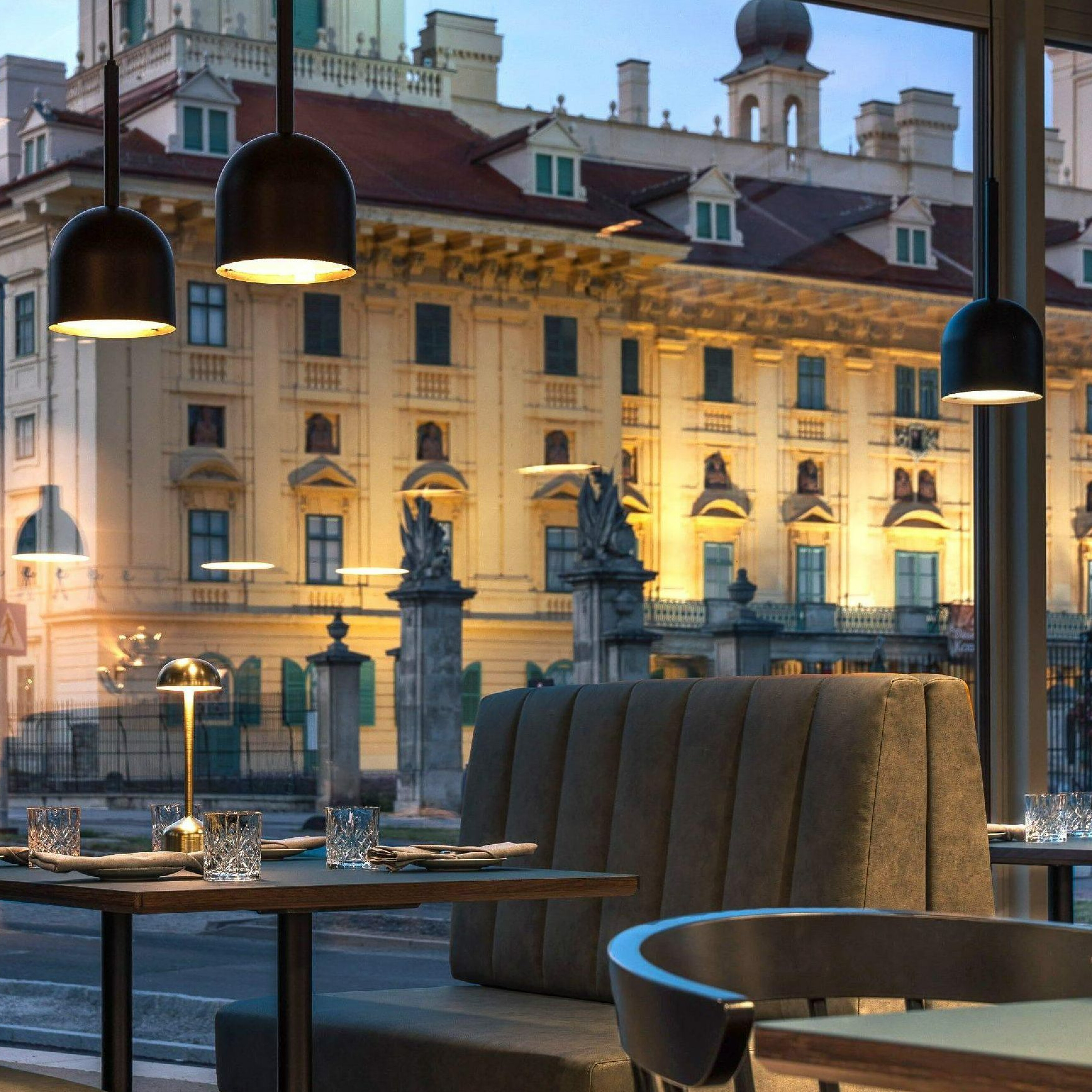 Restaurant Galántha Blick auf Schloss Esterházy